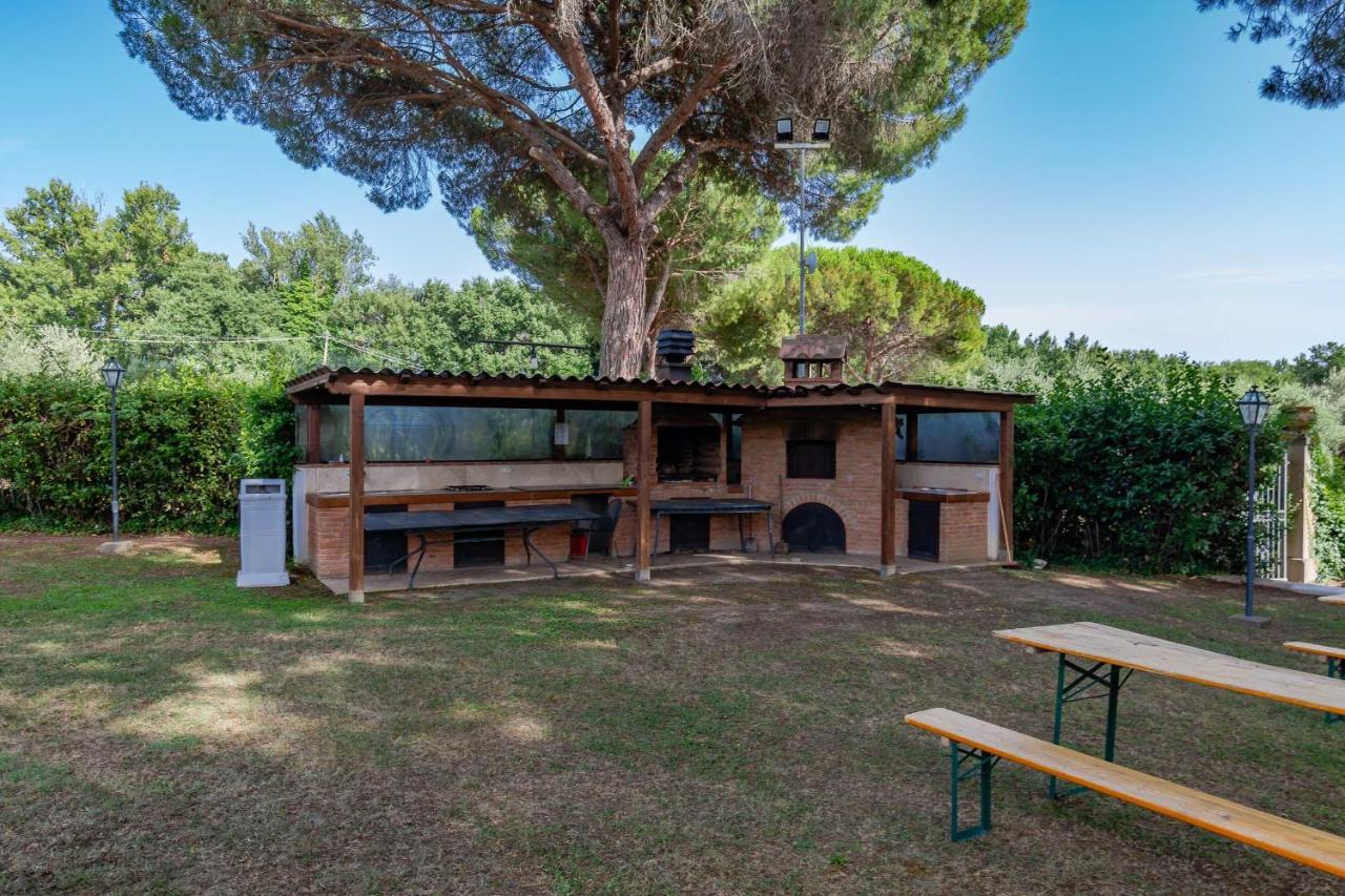トゥオーロ・スル・トラジメーノ La Casa Colonicaヴィラ エクステリア 写真